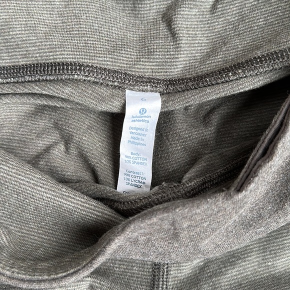 Army Green Lululemon leggings - size 6 - Picture 4 of 7